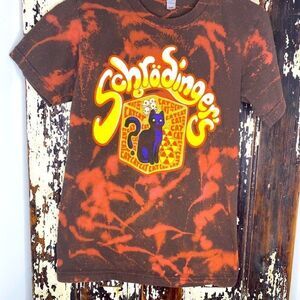 Customized Schrödinger’s cat T-shirt. Size S.